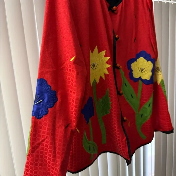 Vintage Allure Red embroidered jacket floral appliqués Toggle Closure Size Med - Picture 5 of 7